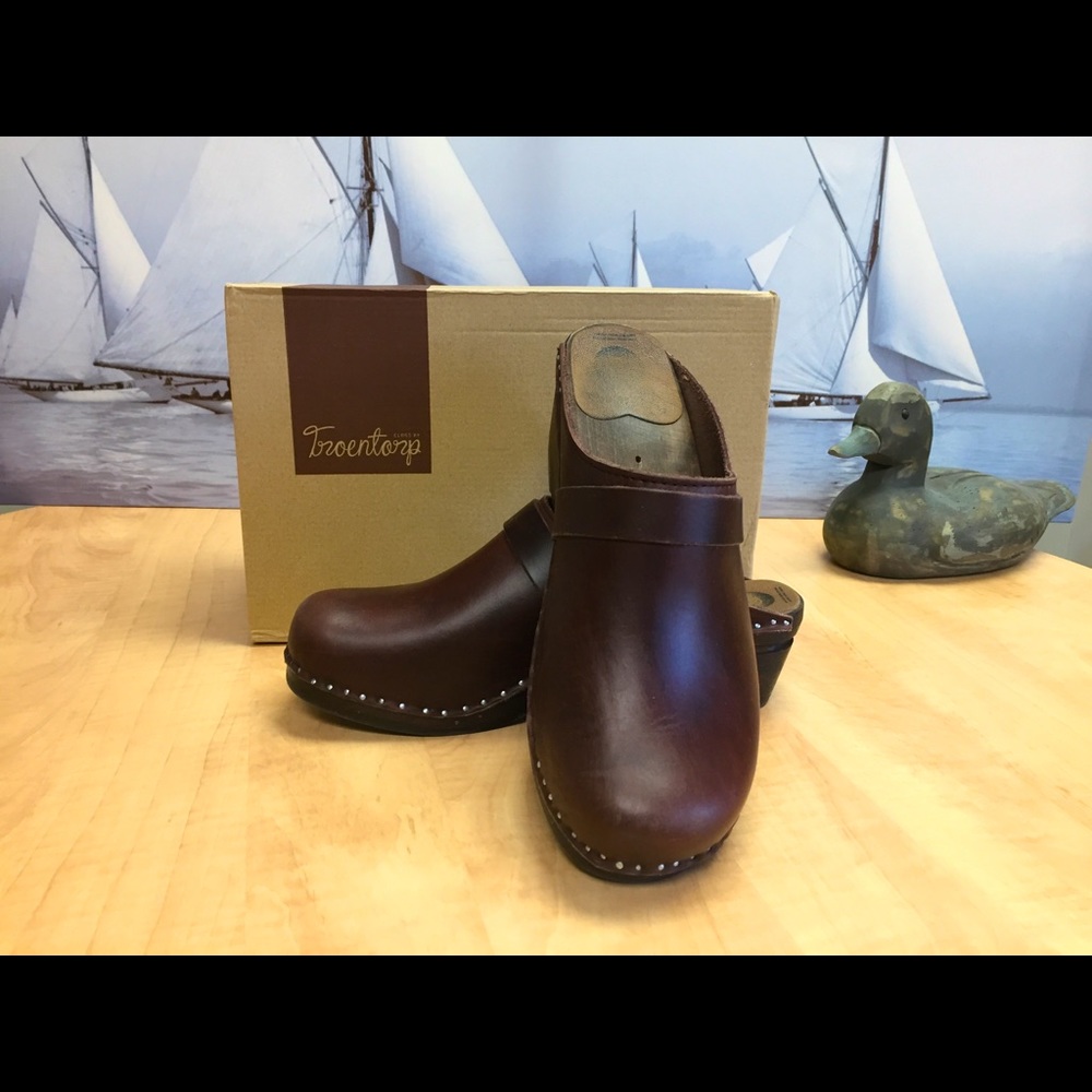 Troentorp Leather Clogs Size 42 (9.5 Men’s)